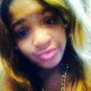 Meet your Posher, Toni